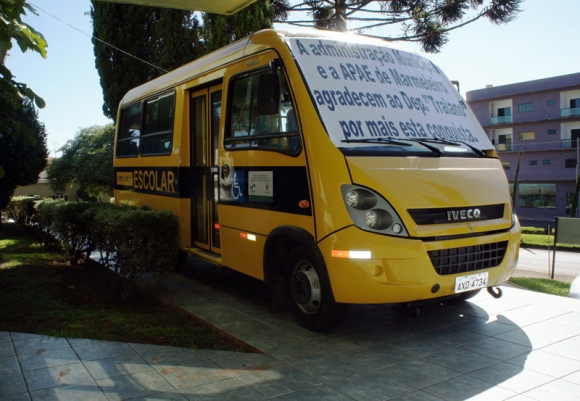 Novo Ônibus será utilizado pela APAE 