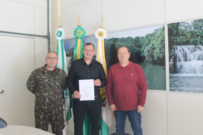 Prefeito toma Posse da Presidência da Junta de Serviço Militar 